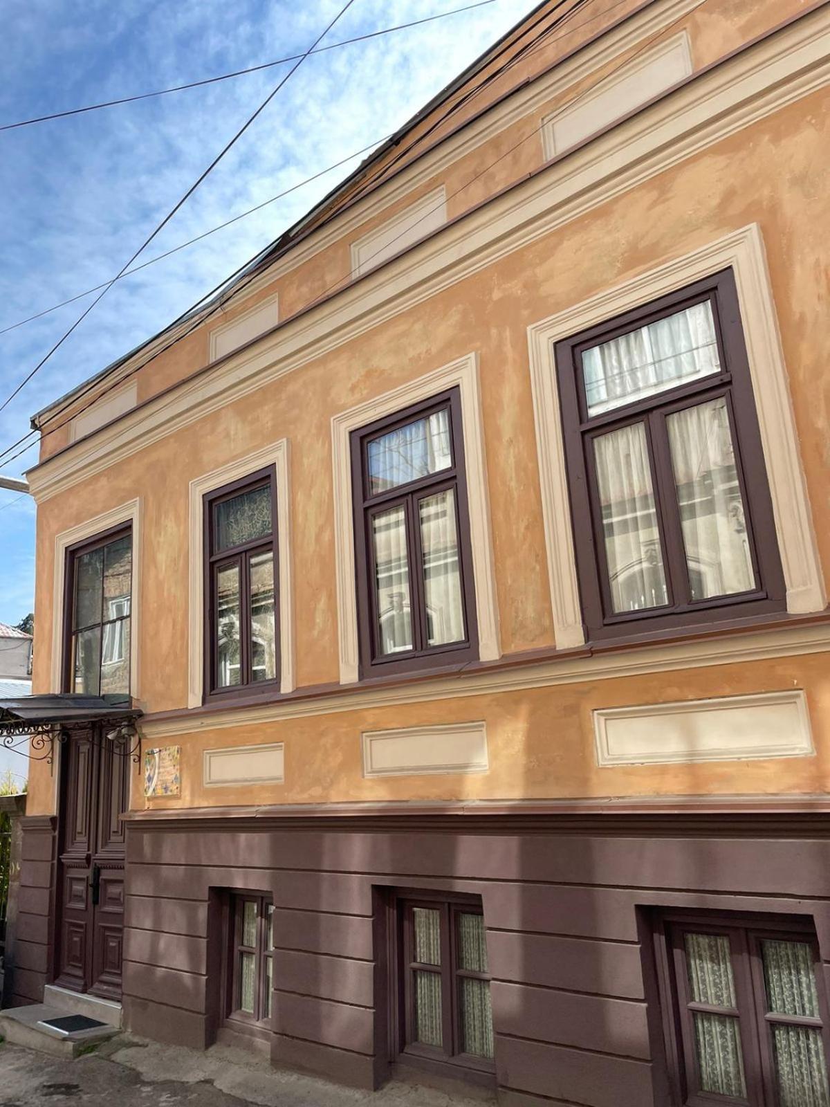 Arts Hotel Tbilisi Ngoại thất bức ảnh